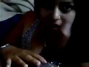 Indian seductress skillfully pleases her lover with a mind-blowing blowjob and passionate oral sex.